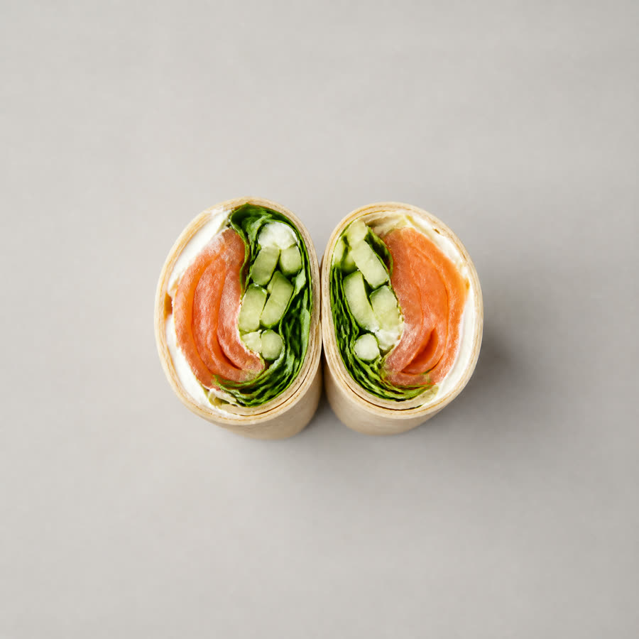 Zalmwrap met roomkaas en rucola